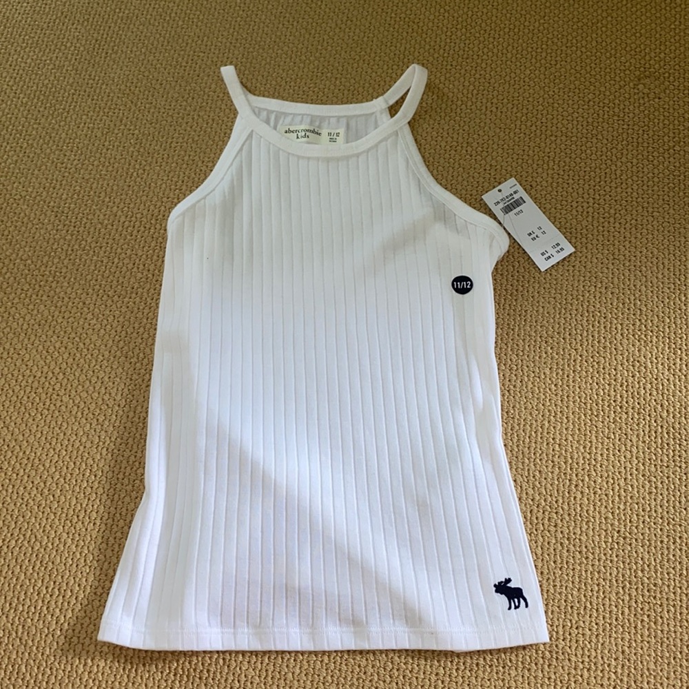 white ribbed abercrombie kids tank!